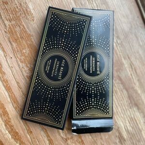 Ace Beauté Eyeshadow Palette